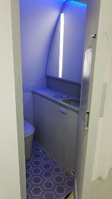 BAÑO - B787